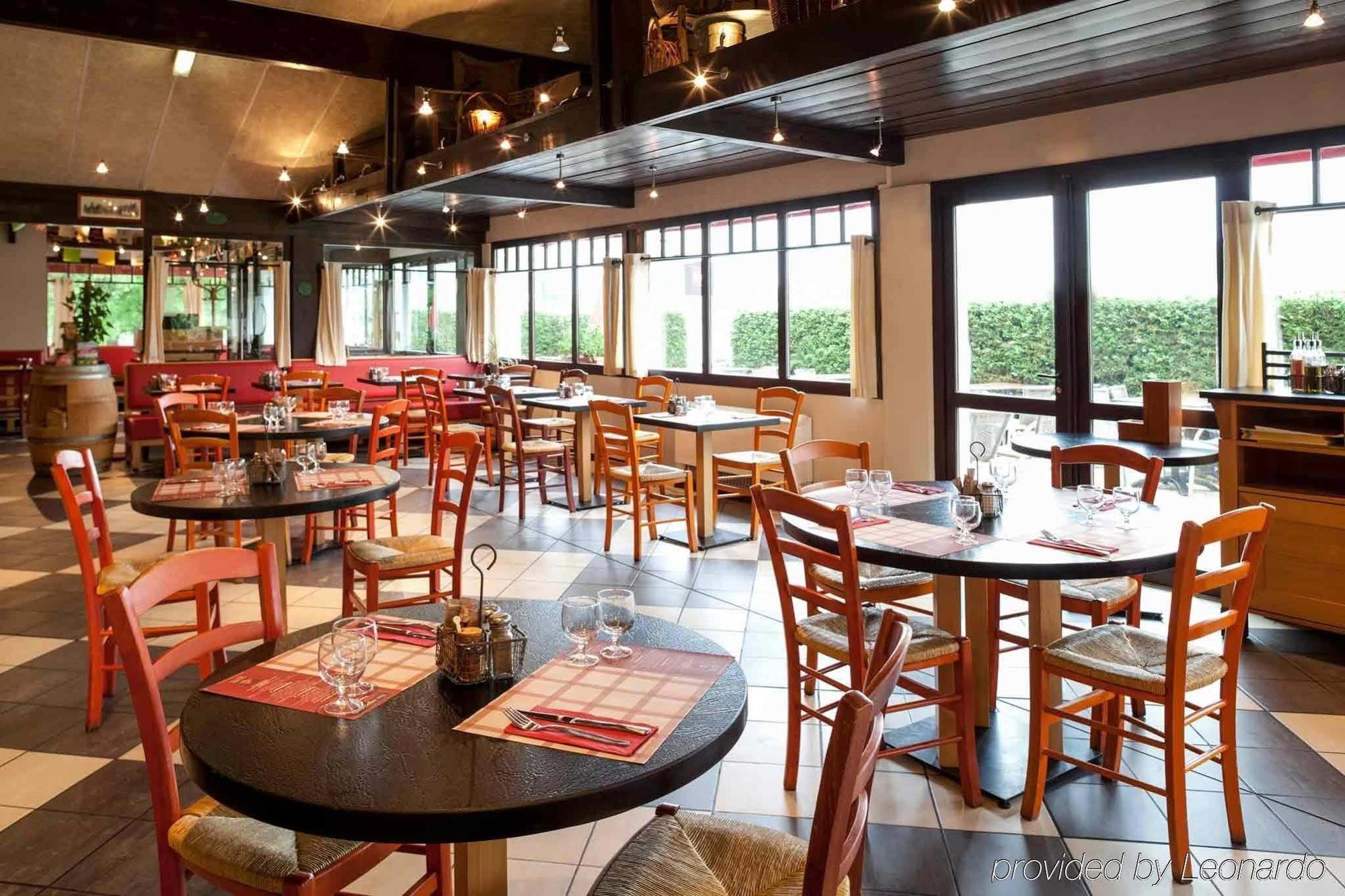 Hotel ibis Biarritz Anglet Aéroport Esterno foto